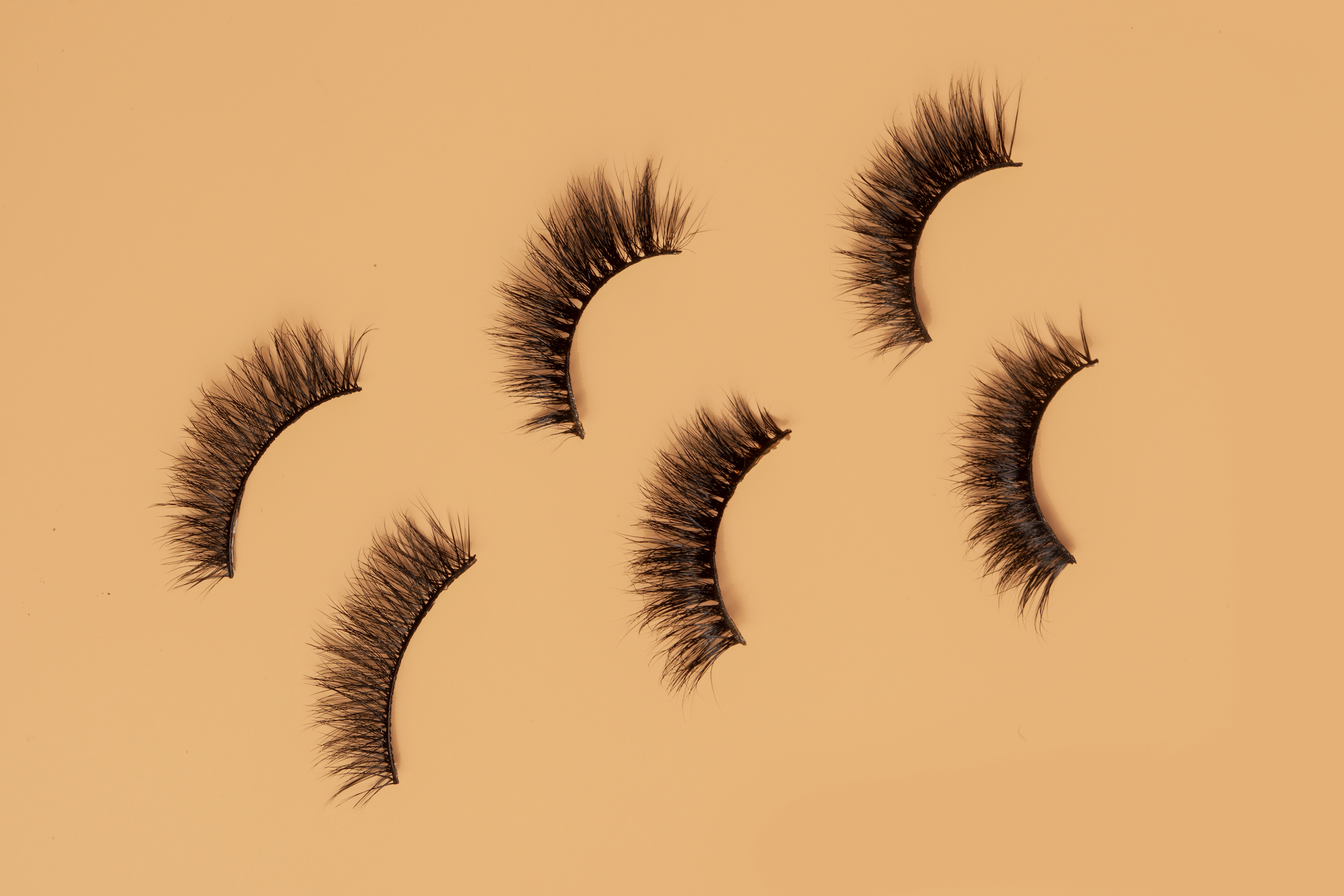 OKT Lashes. Best false eyelashes. Doll eyelashes. Best fake eyelashes. Edmonton False Eyelashes. Fake eyelashes. How to clean false eyelashes. How to apply false eyelashes. Fake eyelash storage. False eyelashes storage. Reusable false eyelashes.