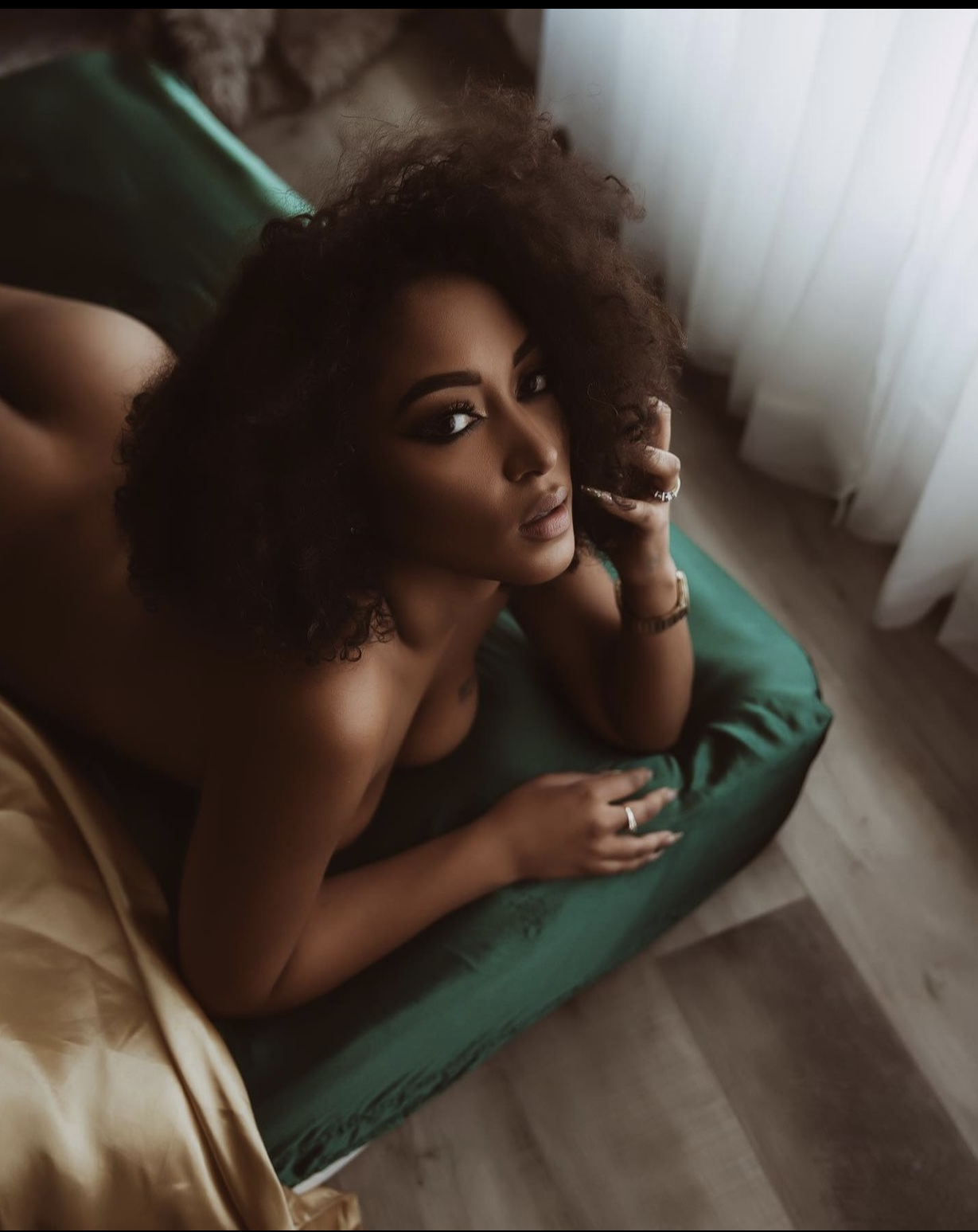 Boudoir. OKT. Boudoir Photography. Boudoir Shoot. Boudoir photo shoot. Boudoir Edmonton. Boudoir Calgary. Inclusive boudoir. Boudoir photography Edmonton. Boudoir blog. Boudoir album. Boudoir outfits. Boudoir session. Self love. Body positivity.