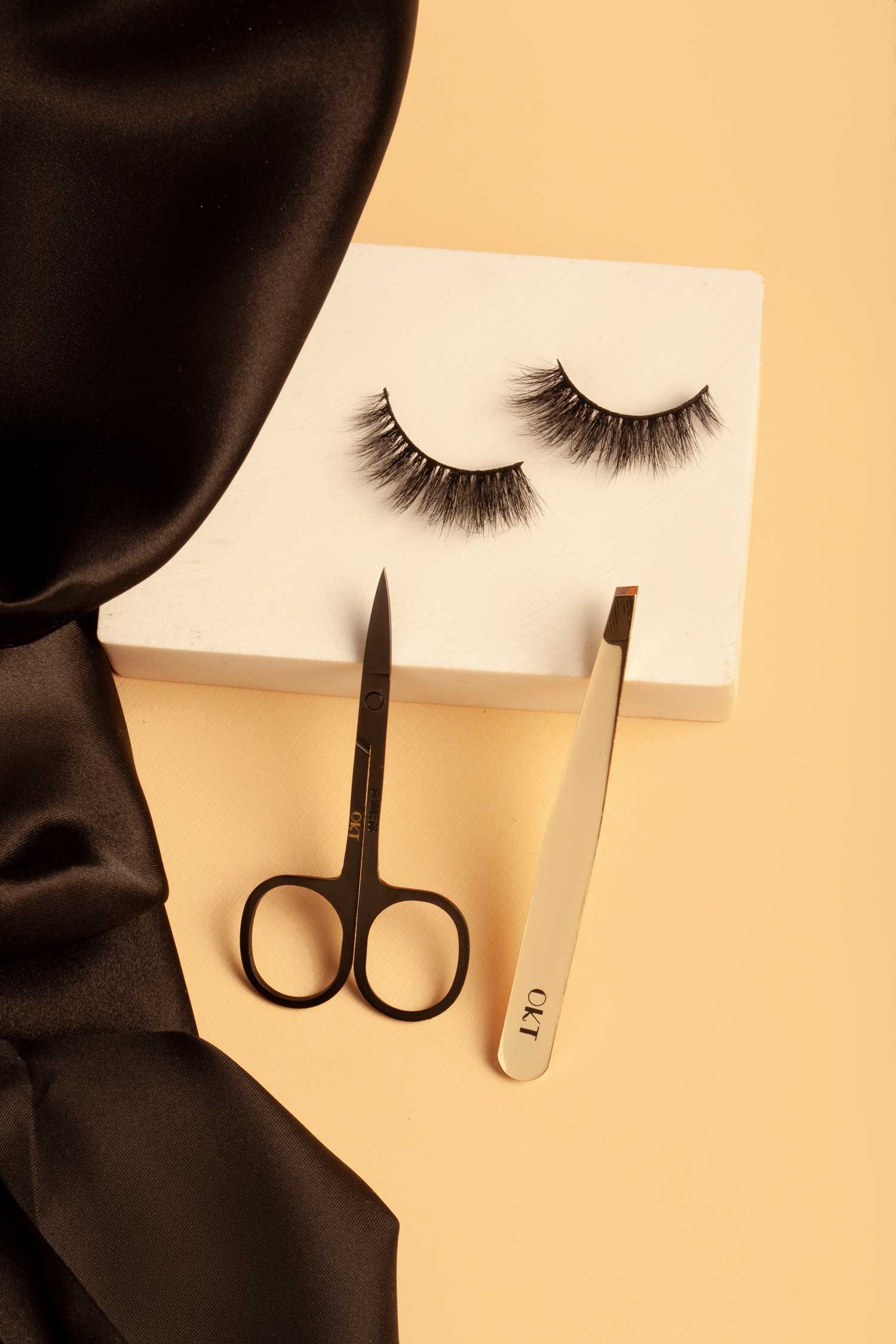 OKT Lashes. Best false eyelashes. Cat eyelashes. Best fake eyelashes. Edmonton False Eyelashes. Fake eyelashes. How to clean false eyelashes. How to apply false eyelashes. Fake eyelash storage. False eyelashes storage. Reusable false eyelashes.