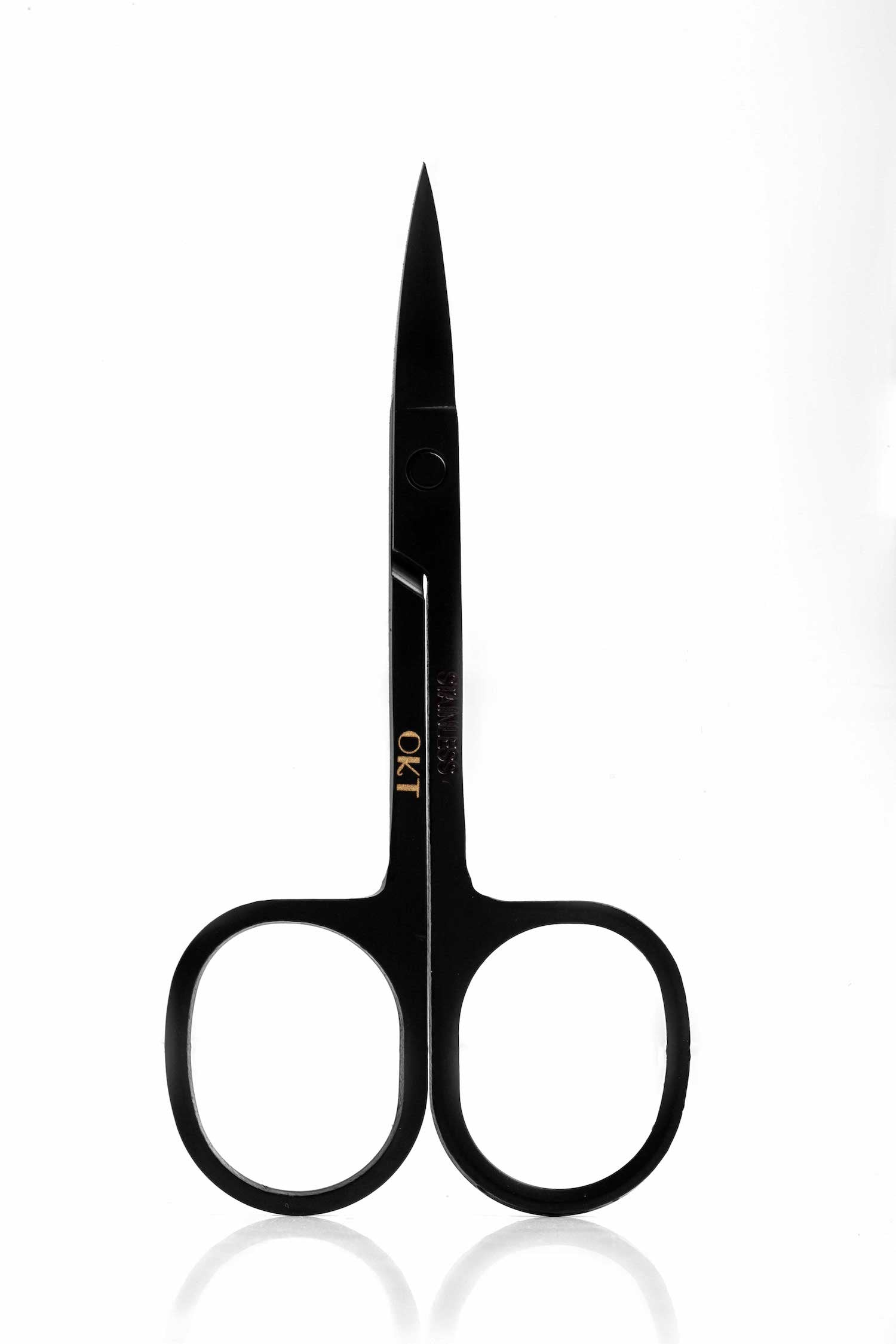 Lash scissors. Lash tips and tricks. OKT Lashes. Lash adhesive. How to apply false eyelashes. Applying fake lashes.