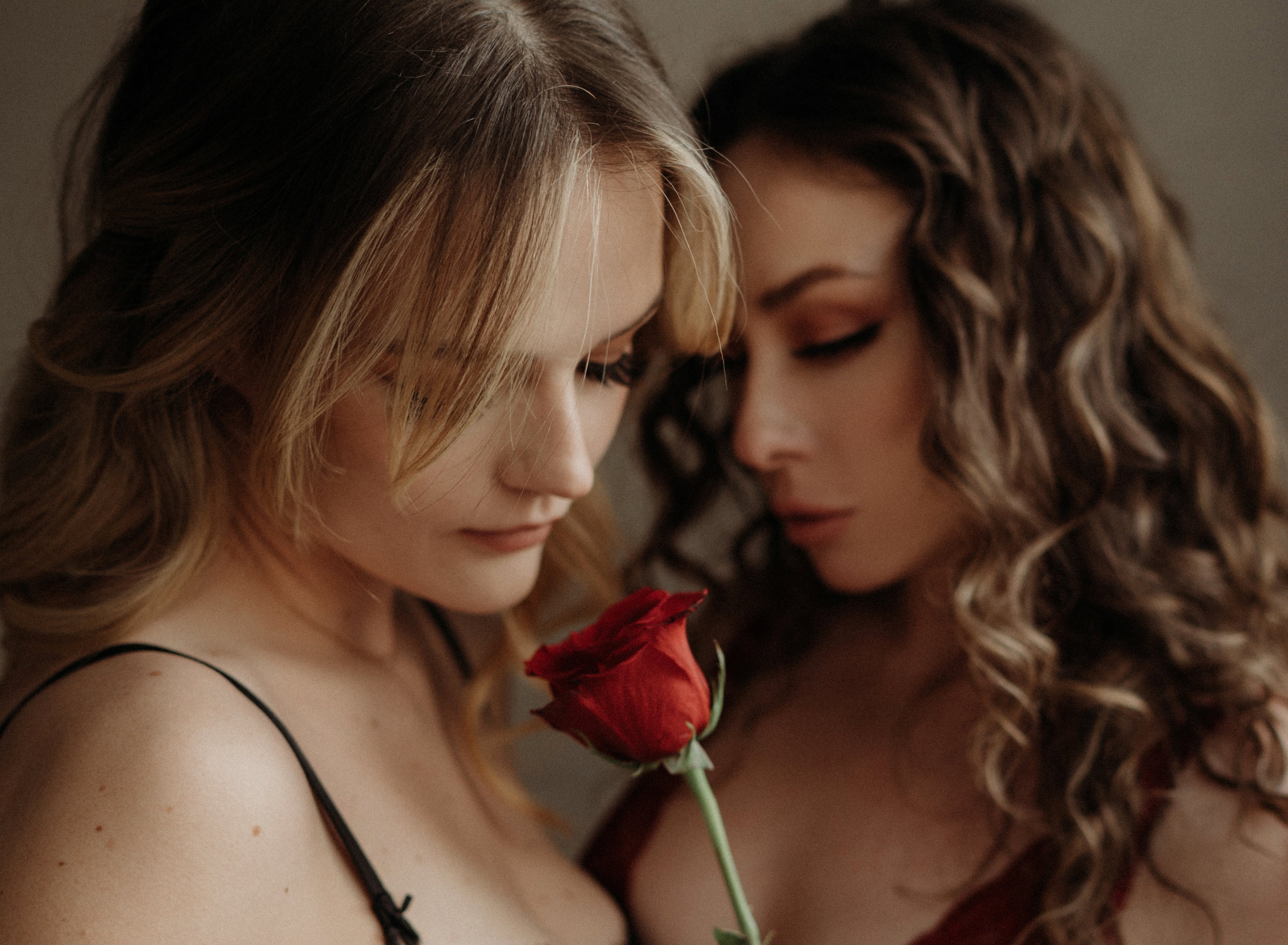 Boudoir. OKT. Boudoir Photography. Boudoir Shoot. Boudoir photo shoot. Boudoir Edmonton. Boudoir Calgary. Boudoir for plus size. Inclusive boudoir. Boudoir photography Edmonton. Self love journey. Self love club. Body positivity.