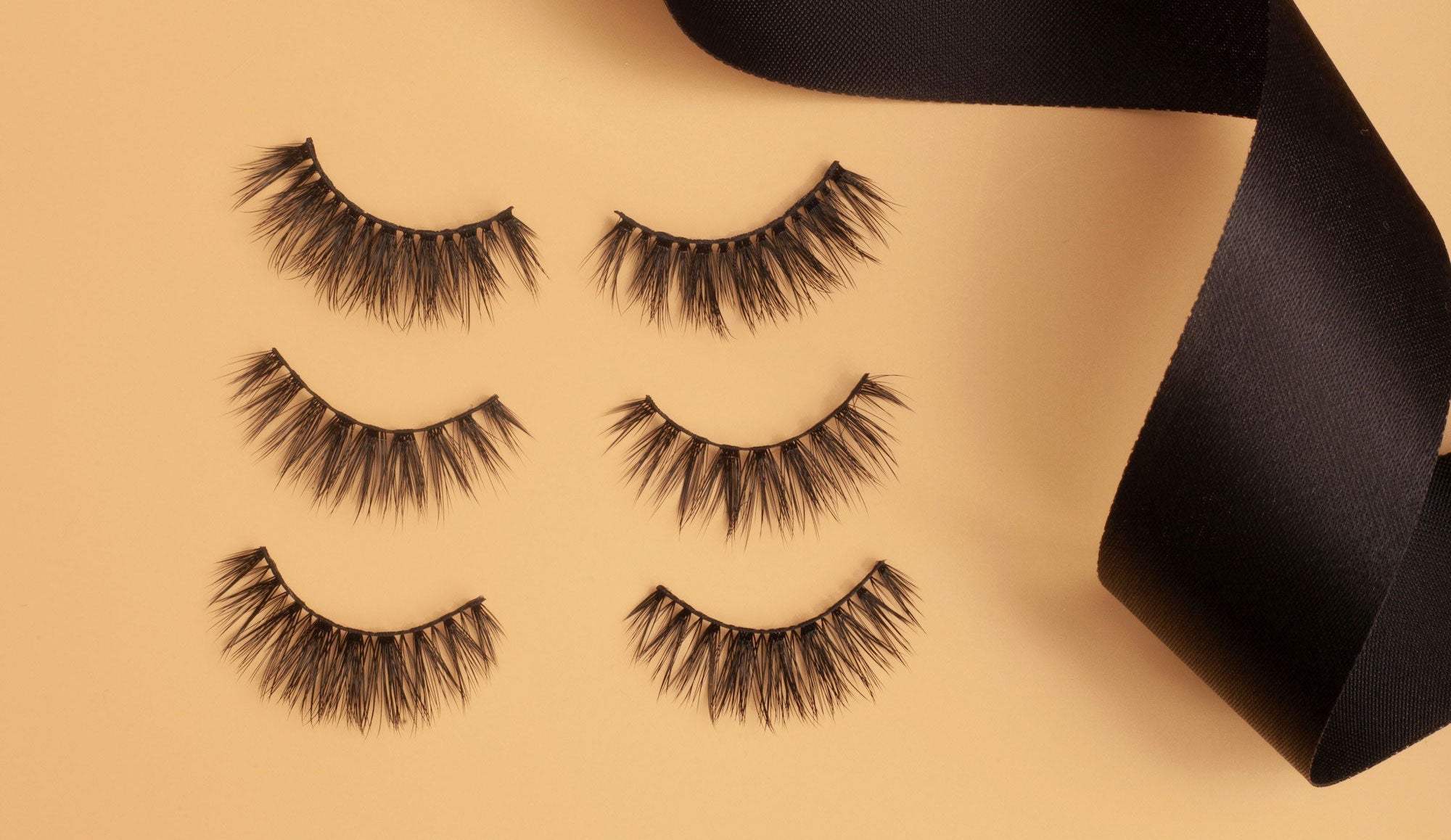 OKT Lashes. Best false eyelashes. Vegan eyelashes. Best fake eyelashes. Edmonton False Eyelashes.  Fake eyelashes. How to clean false eyelashes. How to apply false eyelashes. Fake eyelash storage. False eyelashes storage. Reusable false eyelashes.