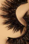 OKT Lashes. Best false eyelashes. Dramatic eyelashes. Best fake eyelashes. Edmonton False Eyelashes. Fake eyelashes. How to clean false eyelashes. How to apply false eyelashes. Fake eyelash storage. False eyelashes storage. Reusable false eyelashes.