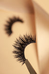 OKT Lashes. Best false eyelashes. Dramatic eyelashes. Best fake eyelashes. Edmonton False Eyelashes. Fake eyelashes. How to clean false eyelashes. How to apply false eyelashes. Fake eyelash storage. False eyelashes storage. Reusable false eyelashes.